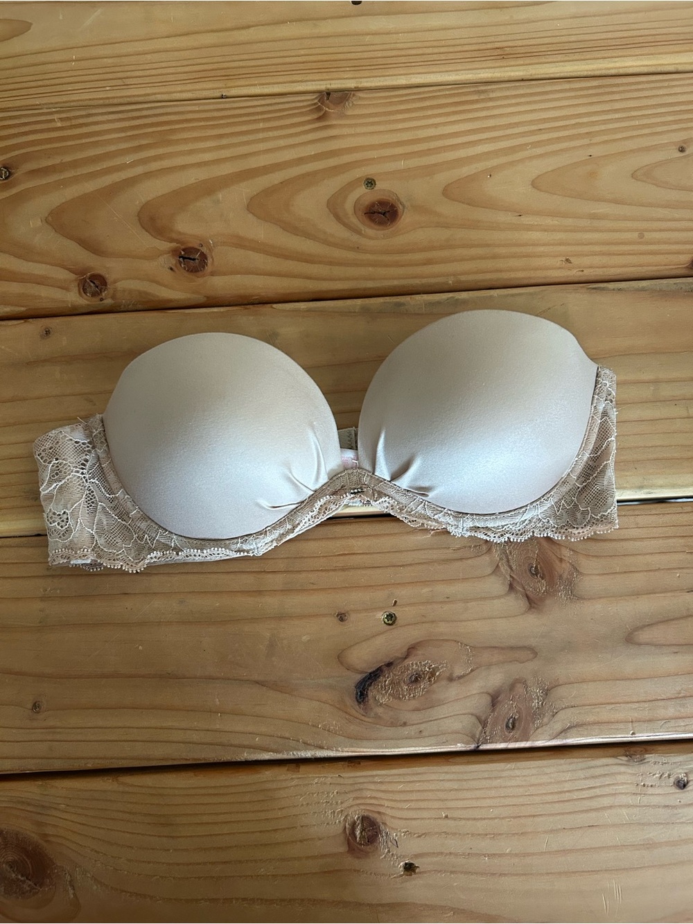Victoria's Secret Strapless Lace Trim Bra in Nude/Beige